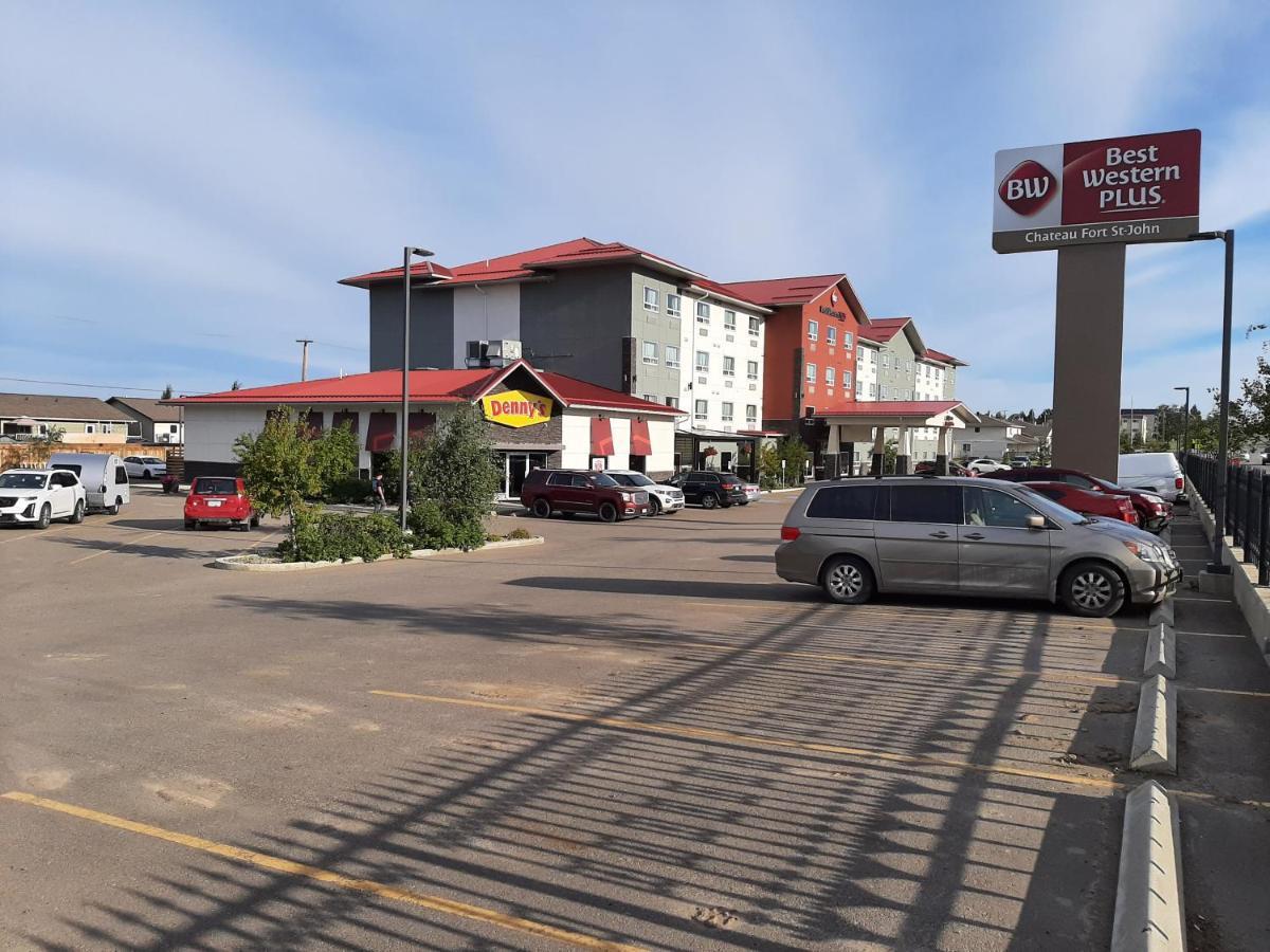 最佳西方plus圣约翰城堡酒店 Fort St. John 外观 照片